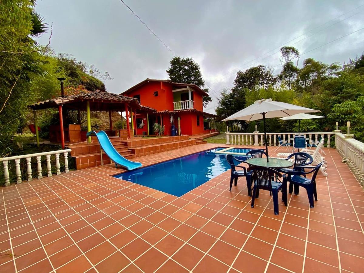 Finca Hotel La Bonita Guatape Bagian luar foto
