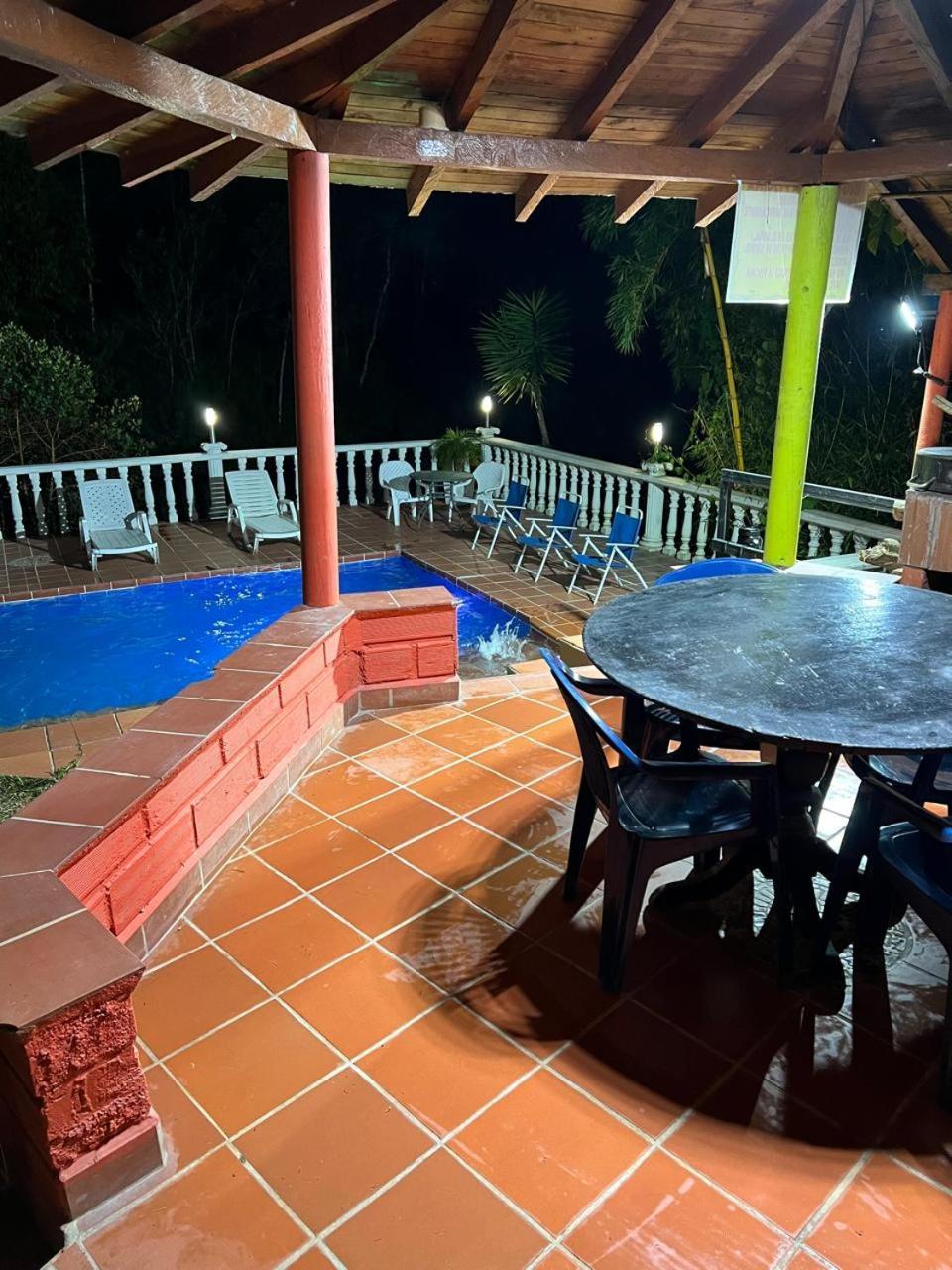 Finca Hotel La Bonita Guatape Bagian luar foto
